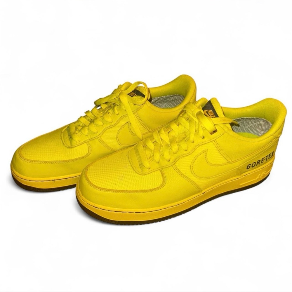 NIKE Air Force 1 Yellow GORE-TEX Sneakers